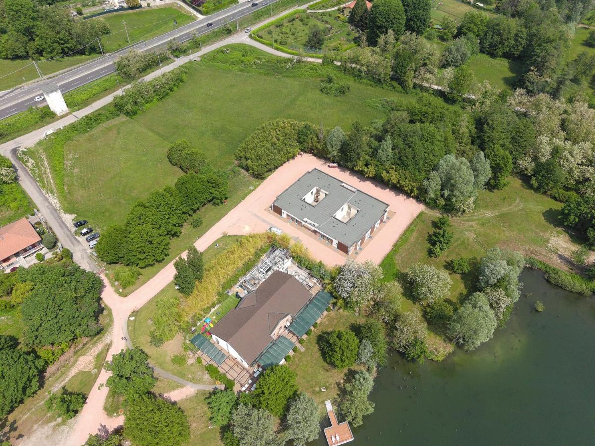 Aquasole Hotell Mercallo Eksteriør bilde