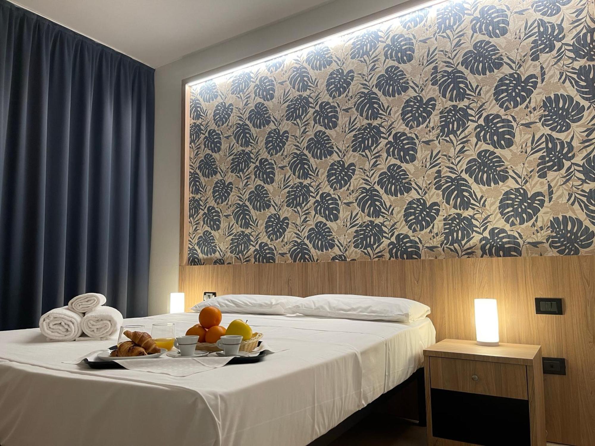 Aquasole Hotell Mercallo Eksteriør bilde